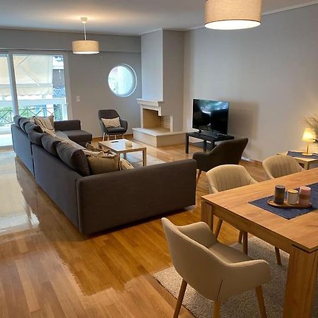 Classy 3Br With 2 Bathrooms Apartment In Marousi Athen Eksteriør bilde